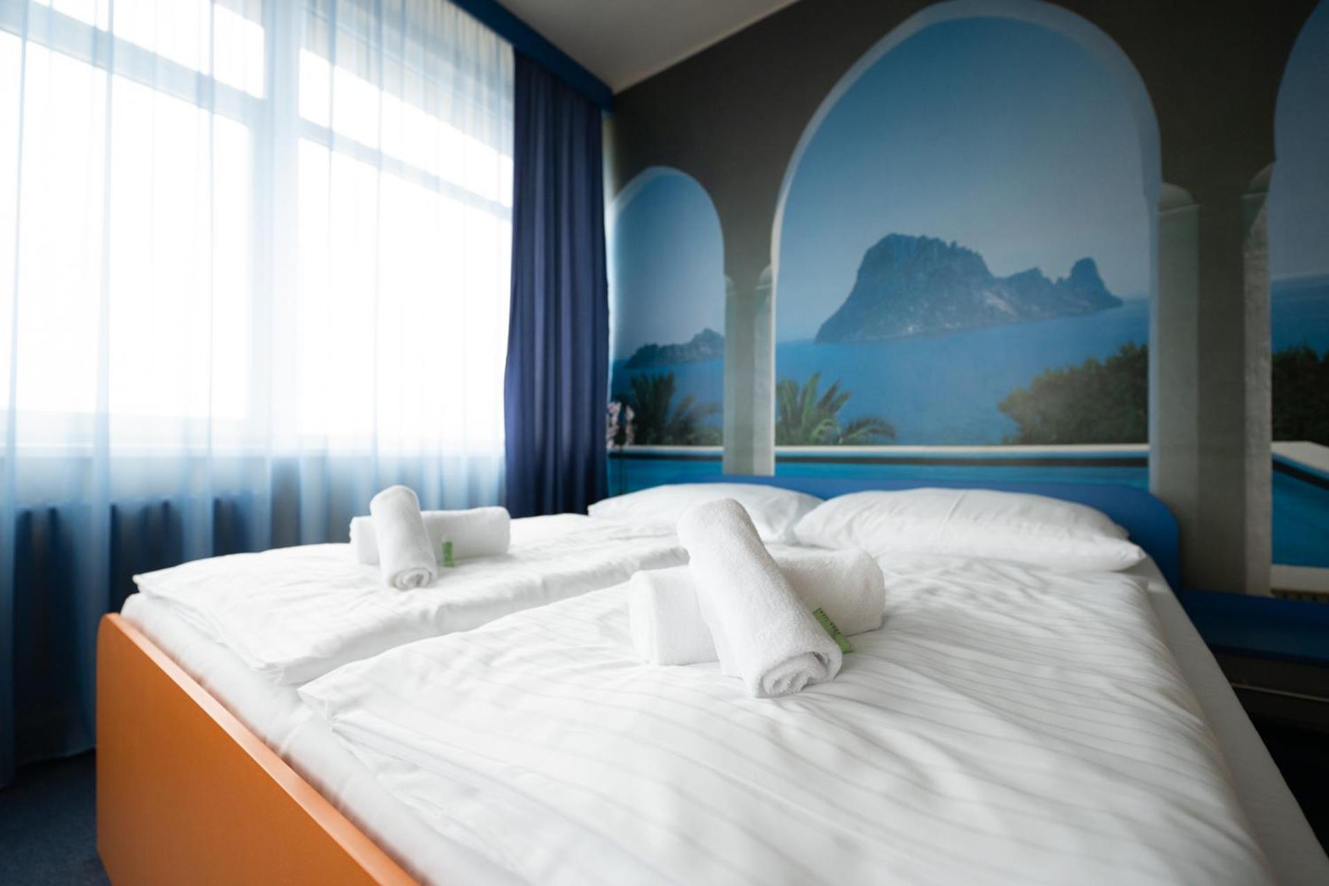 Hotel ลิเบอเรซ ภายนอก รูปภาพ